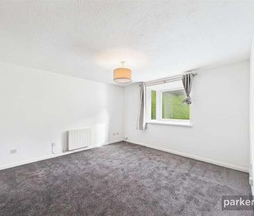Tippett Rise, Reading, Berkshire, RG2 - Photo 6