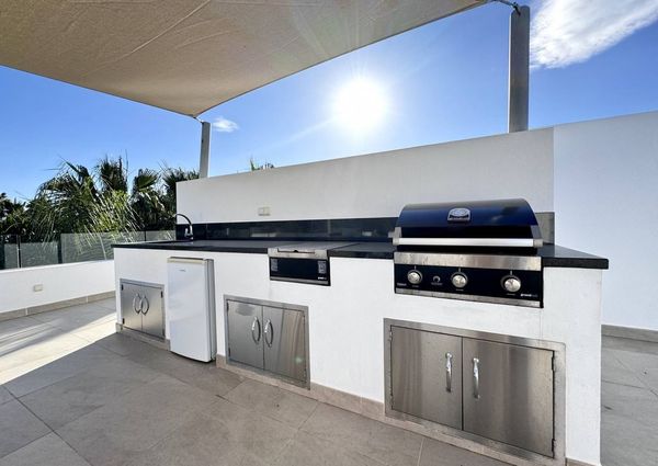 Luxury Villa for rent in Estepona, Andalusia