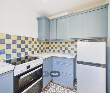 2 bedroom property to rent - Photo 4