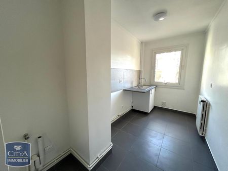 Location Appartement 3 pièces 88m² PARIS 16ème - Photo 4