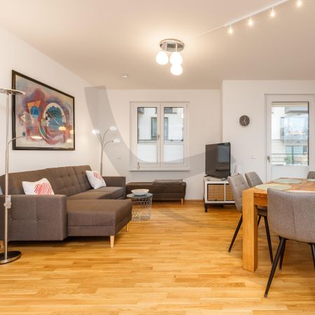 By the waterside - Photo 2