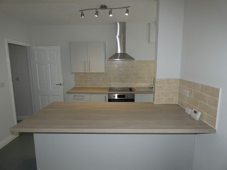 Fairfield Road - Photo 5