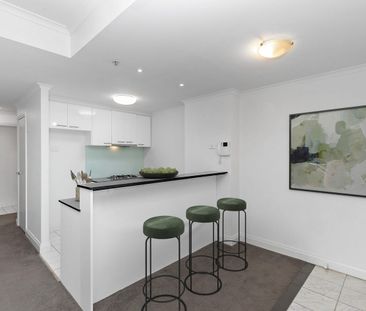 Supersized Sanctuary in the Sensational St Kilda Road Precinct! - Photo 6