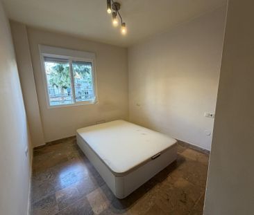 Piso de alquiler en Avenida Palma de Mallorca, 25, El Bajondillo - Photo 5