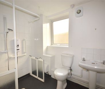 Clifton Street, Plymouth, Devon, PL4 - Photo 5