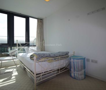 City South, City Road East, Southern Gateway - Photo 6