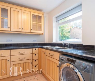 1 bedroom semi-detached bungalow to rent - Photo 4