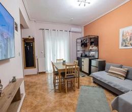 Διαμέρισμα για ενοικίαση - Τρίκαλα, - Φωτογραφία 1