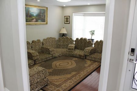 For Lease - 7 Cranberry Drive Unit# Main, Toronto, Ontario - Photo 2