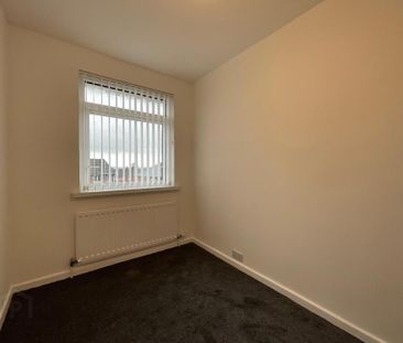 67 West Circular Road, Belfast, BT13 3QA - Photo 2