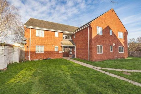 Lundy Court, Bower Way, Cippenham, SL1 - Photo 5