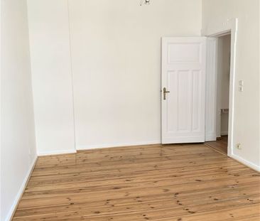 Altbaucharme im Herzen von Steglitz! - Foto 1