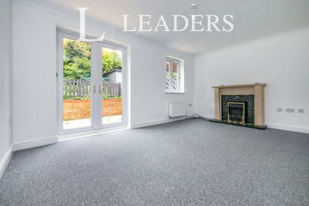 5 bedroom house to rent Barleyhayes Close, Ipswich, IP2 - Photo 1