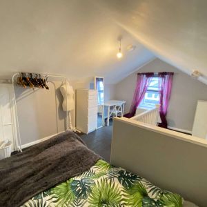 Lovely Student House - Photo 2