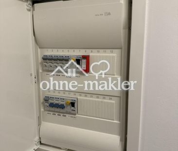 Vollsanierte möbl. 1,5 Zi Whg | Neue Küche & TG Stellplatz - Photo 6