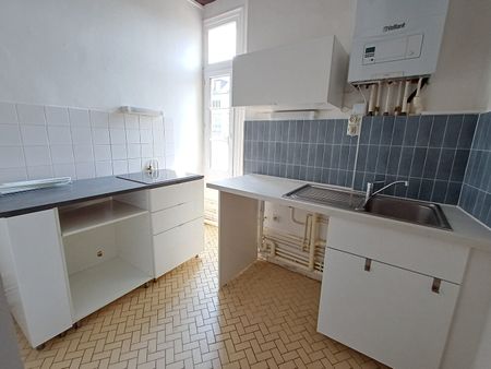 Location Appartement 3 pièces 68m² TOURS 37000 - Photo 3