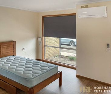 Neat 1 Bedroom Unit - Photo 4