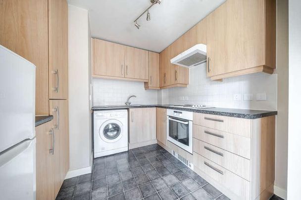 New Bridge Street, Witney, OX28 - Photo 1