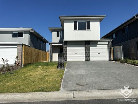 Brand New Modern 4 Bedroom Home Awaits (Private inspection everyday) - Photo 3
