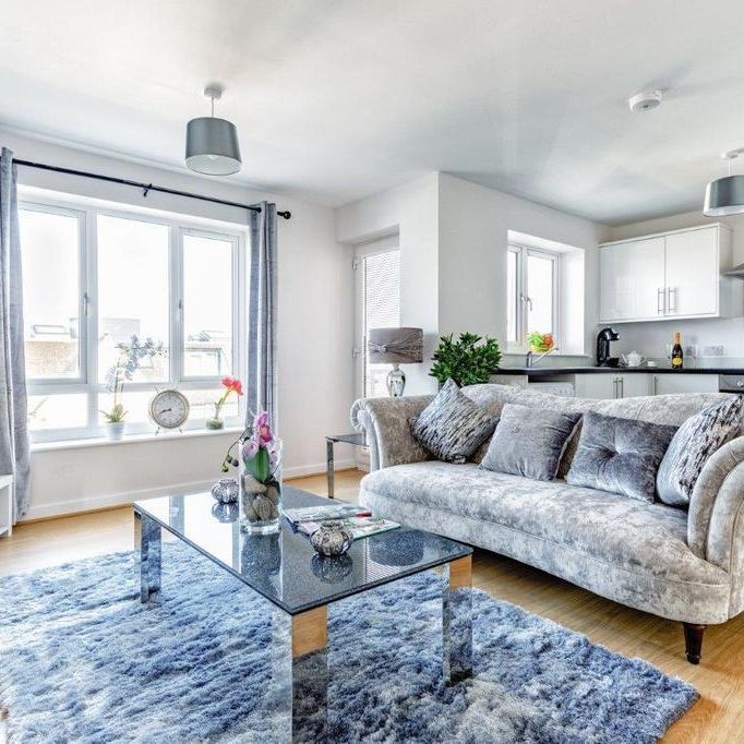 2 bedroom flat to rent - Photo 1