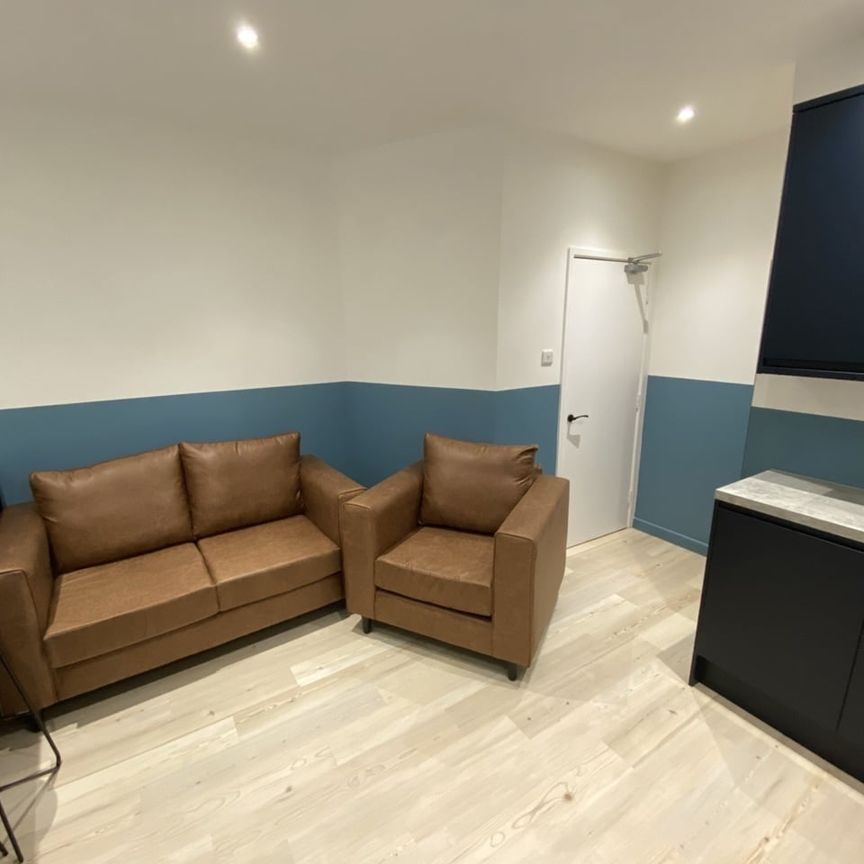 4 Bed Flat, Baldwin St, BS1 - Photo 1