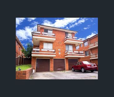 UPDATED TWO BEDROOM UNIT - Photo 4