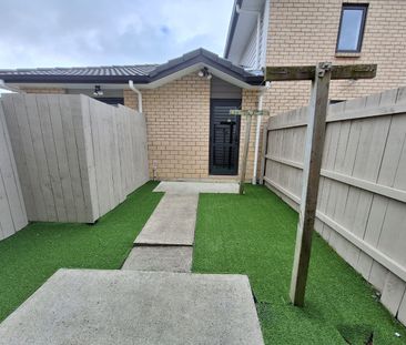 2 Bedroom Townhouse with Separate garage - Photo 3