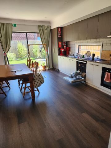 Clyde North - Photo 4