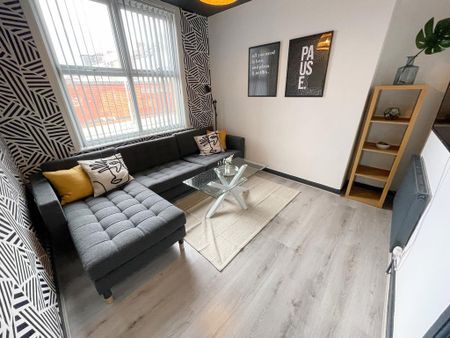 5 bedroom house to rent - Photo 2