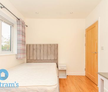 1 bed Shared House for Rent - Photo 4