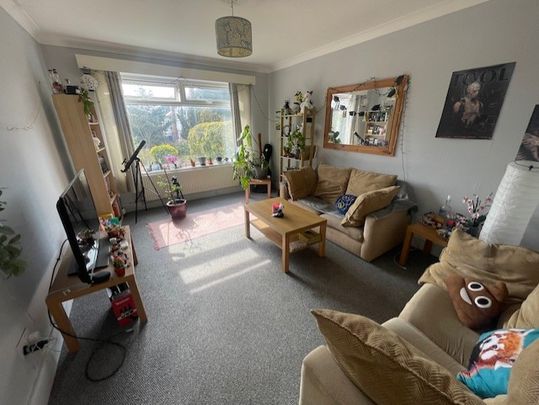 Flat 6 Headingley Lodge - Photo 1