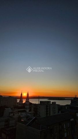 Apartamento com 2 quartos e 95m² para alugar em Centro Histórico, Porto Alegre. - Photo 2