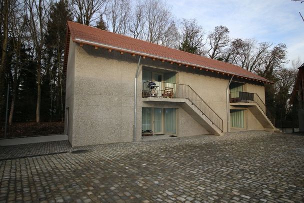 BEL APPARTEMENT DE 2,5 PIECES - Photo 1