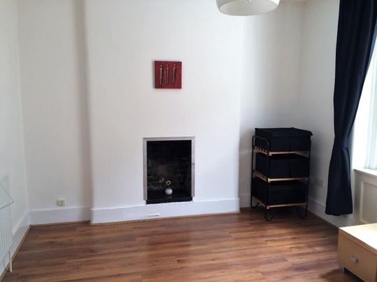 1 Bed Flat, Old Kent Road, SE1 - Photo 1