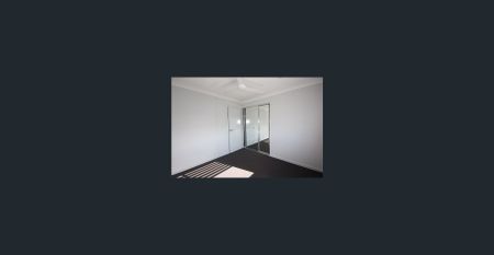Modern & Convenient Living! - Photo 2