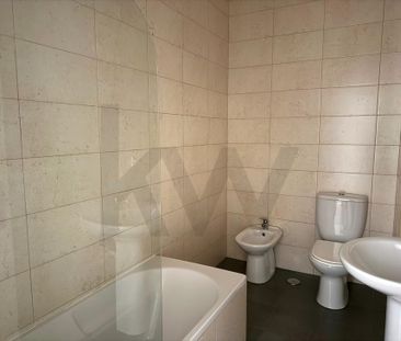 LISBOA, Lisbon - Photo 2