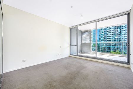 Chatswood - Photo 4