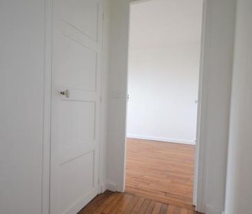Location Appartement 1 pièce 28m² RUEIL MALMAISON 92500 - Photo 2