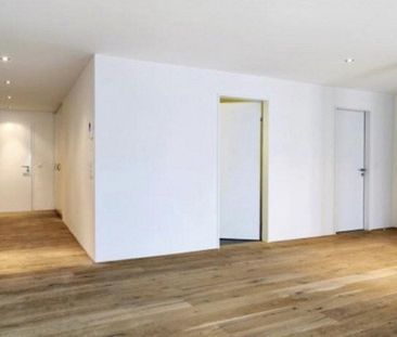 Attraktive, moderne Wohnung mitten in der Altstadt von Einsiedeln - Foto 4