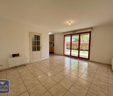 Location Appartement 2 pièces 49m² ST CYR SUR LOIRE 37540 - Photo 2