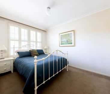 2/425 Barkers Road, Kew VIC 3101 - Photo 1
