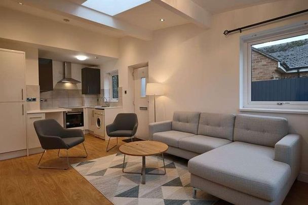 Southport Road, Formby, L37 - Photo 1