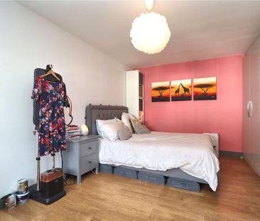 Eve Road, Woking - 1 bedroomProperty for lettings - Seymours - Photo 6