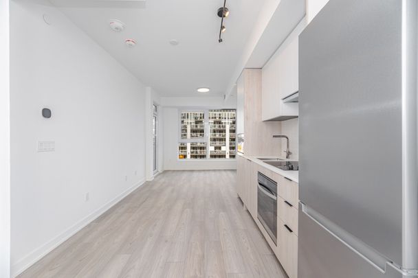 For Lease - 1007 The Queensway N/A Unit# 432, Toronto, Ontario - Photo 1