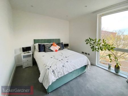 Eddington Avenue, Cambridge - Photo 2