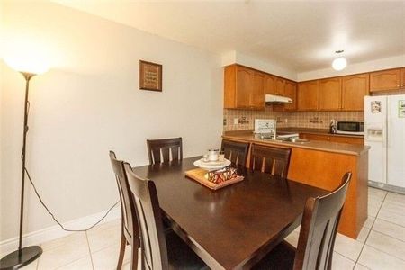 For Lease - 5 Allangrove Drive, Brampton, Ontario - Photo 2