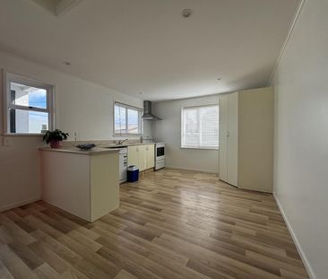 Sunny and Comfortable in Westown - Photo 4