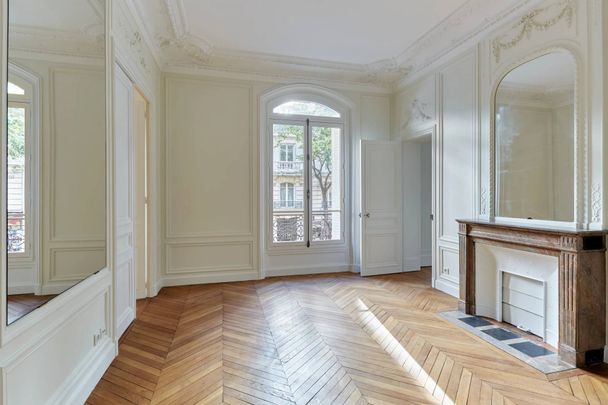 Location appartement, Paris 16ème (75016), 7 pièces, 254 m², ref 84395227 - Photo 1