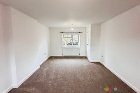 Lincoln Drive - Photo 2