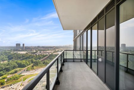 For Lease - 10 Inn On The Park Drive Unit# 3204, Toronto, Ontario - Photo 4